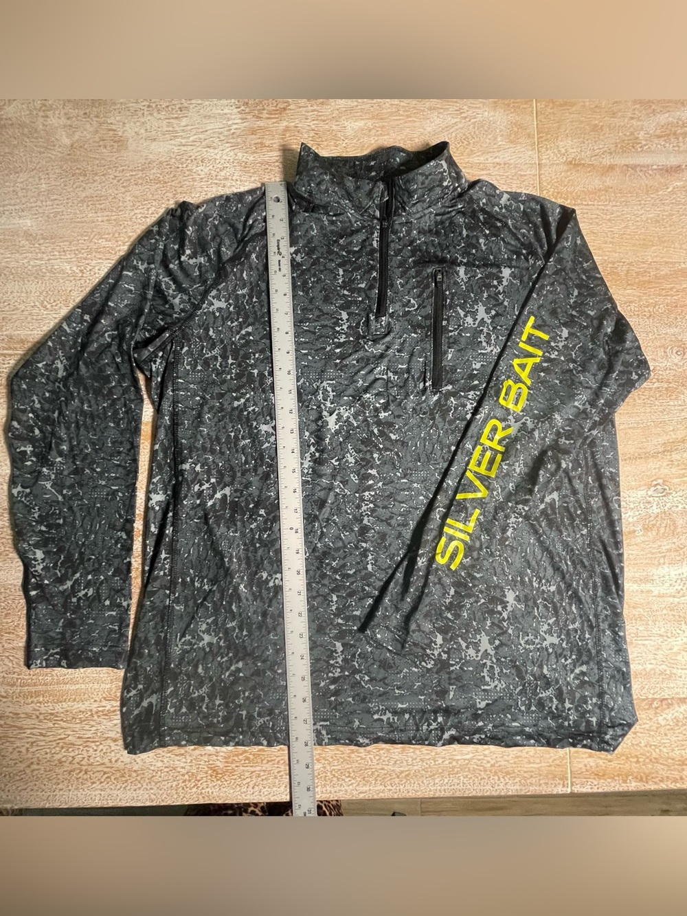 Silver Bait Black and Gray Camouflage Half-Zip Jacket